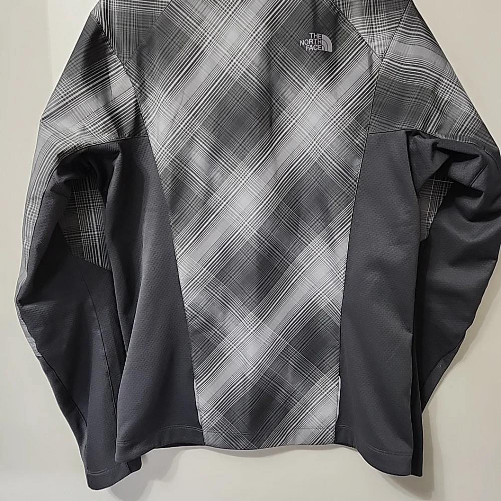 North Face Isotherm Full Zip Jacket REFLECTIVE Mountain Athletic Grey Mens NWOT